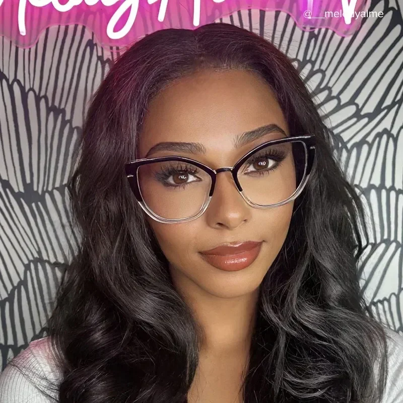 Alvira Black Glasses 4