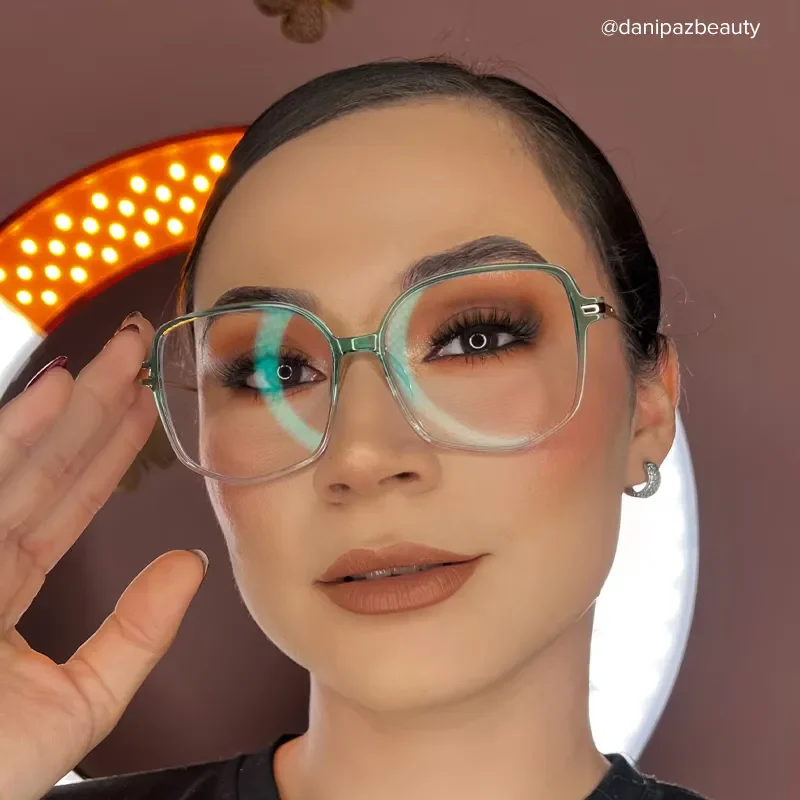 Veromca Green Glasses 8