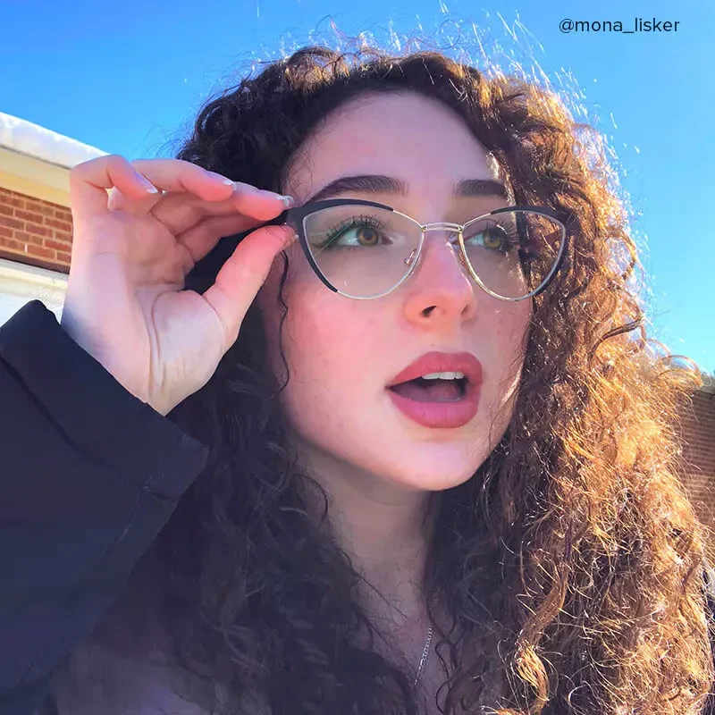 Shane Black Glasses 11