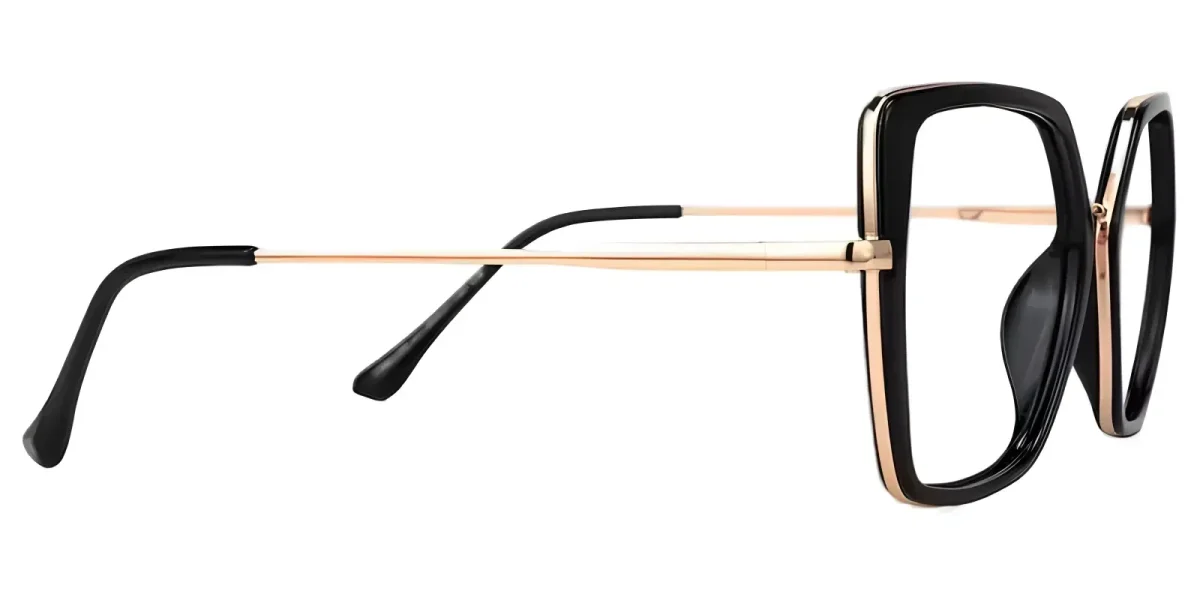 Mariana Black Glasses 2