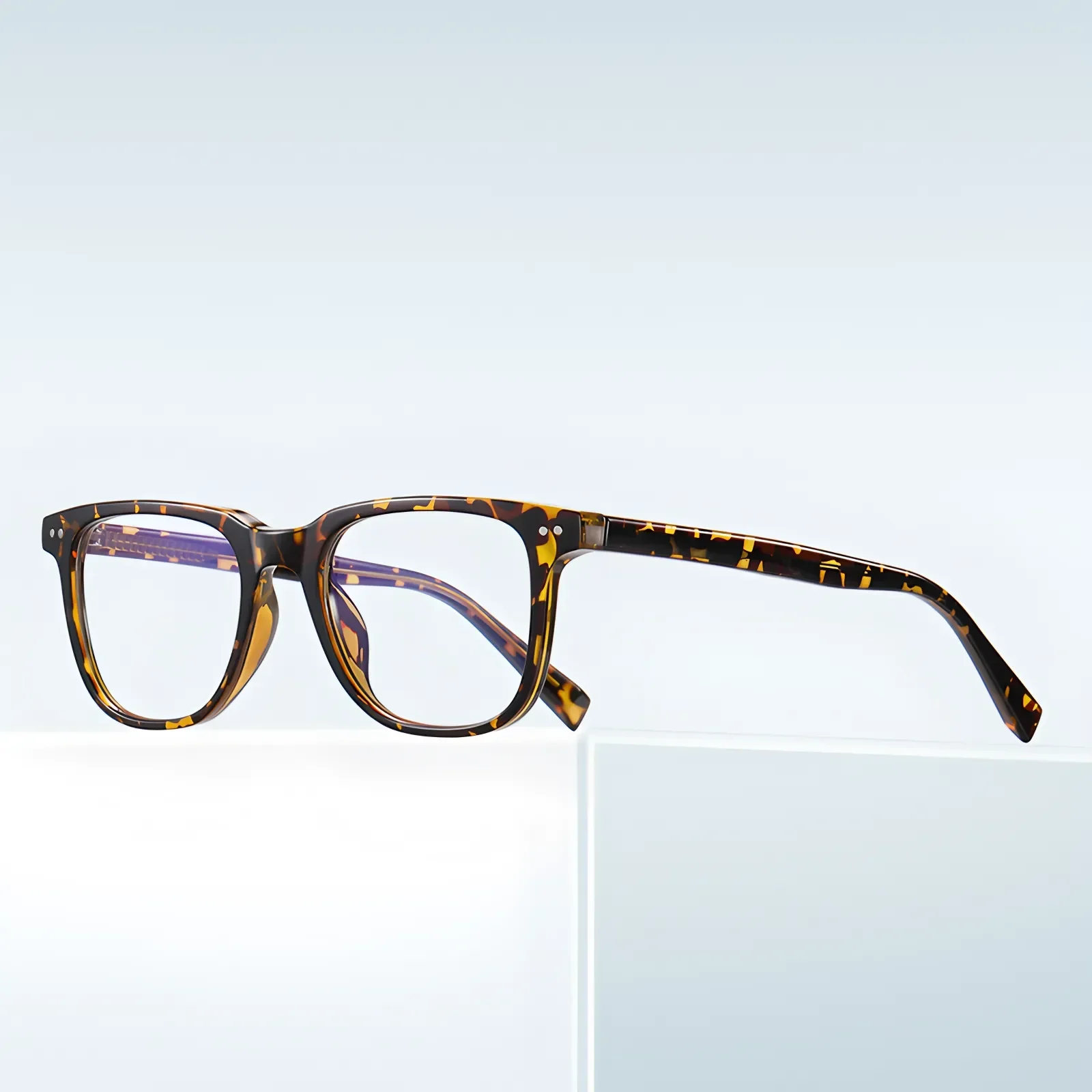 PF2119 Hawksbill Glasses 5