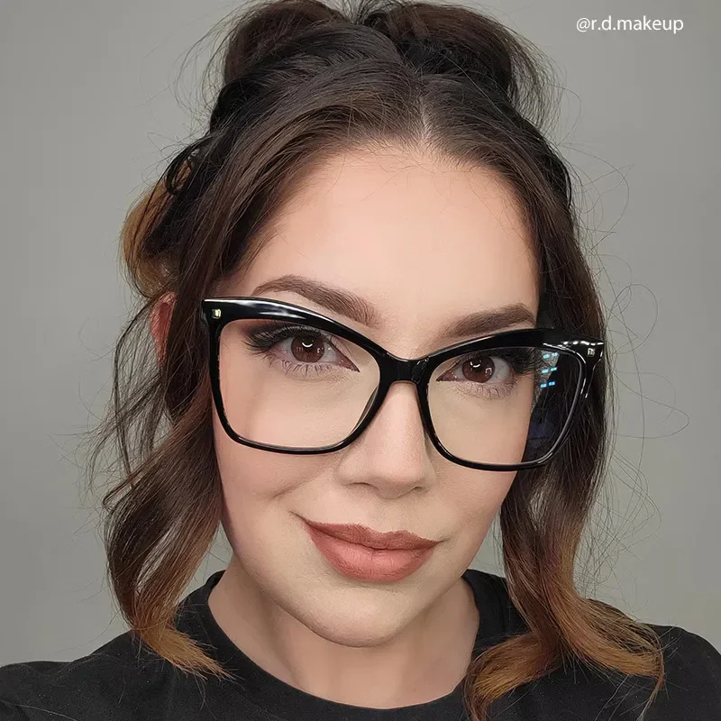 Naila Black Glasses 8