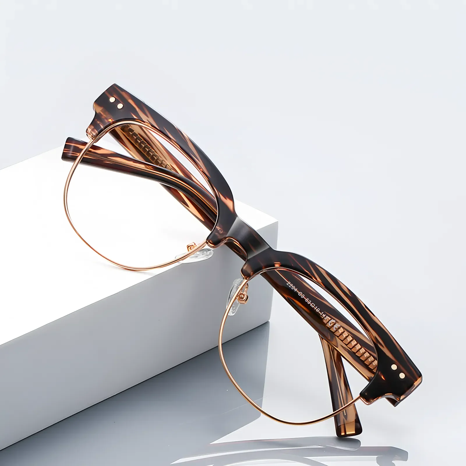 PF2204 Hawksbill-Gold Glasses 5