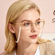 What Are Coquette Glasses for Women? What Are Coquette Glasses for Women?