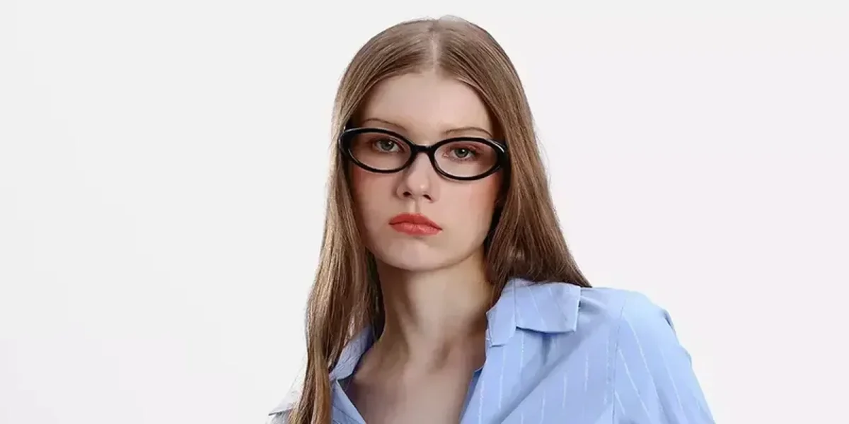 XY8046 Black Glasses 4